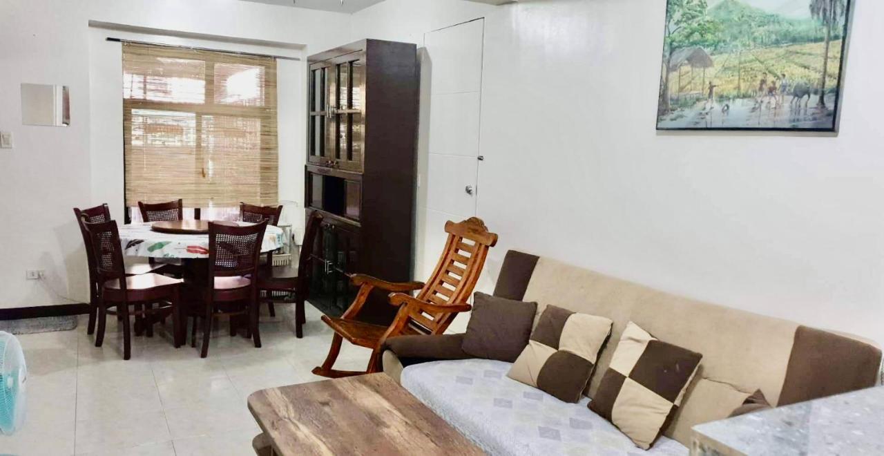 Buder Townhouse Lias Marilao Bulacan Philippines מראה חיצוני תמונה