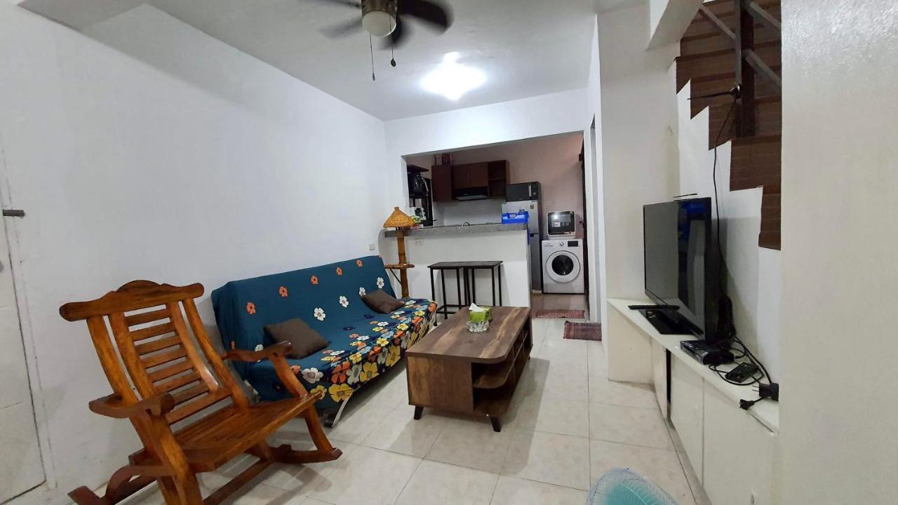 Buder Townhouse Lias Marilao Bulacan Philippines מראה חיצוני תמונה