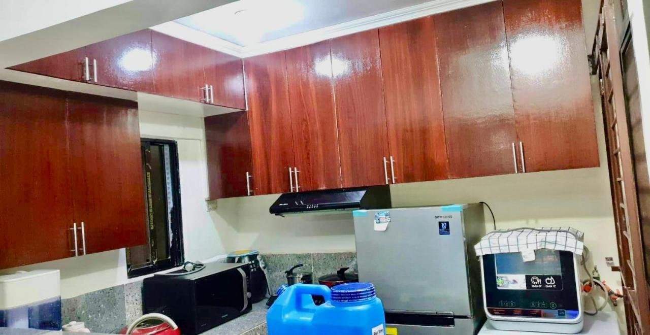 Buder Townhouse Lias Marilao Bulacan Philippines מראה חיצוני תמונה