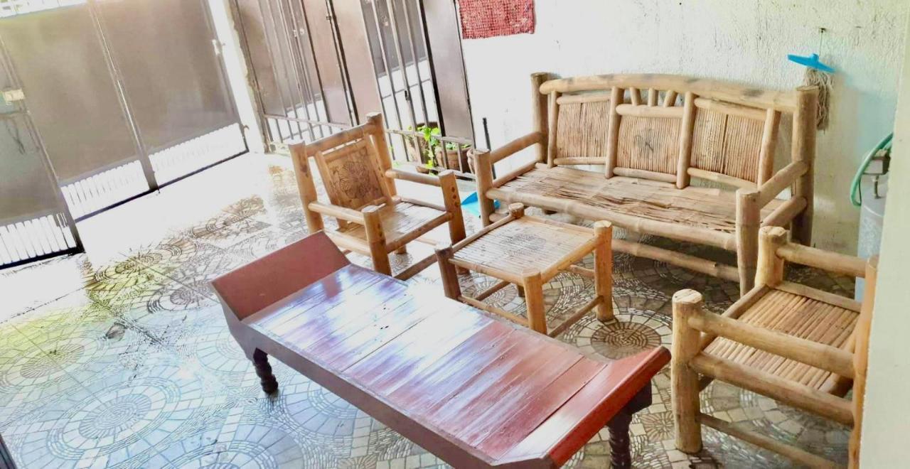 Buder Townhouse Lias Marilao Bulacan Philippines מראה חיצוני תמונה