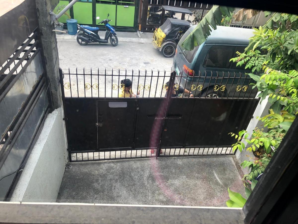 Buder Townhouse Lias Marilao Bulacan Philippines מראה חיצוני תמונה