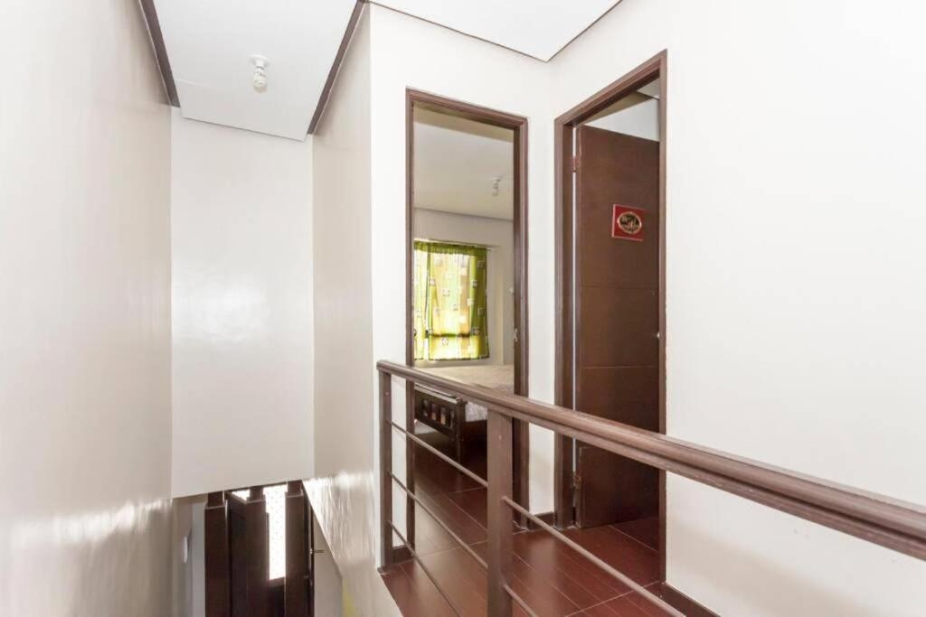 Buder Townhouse Lias Marilao Bulacan Philippines מראה חיצוני תמונה